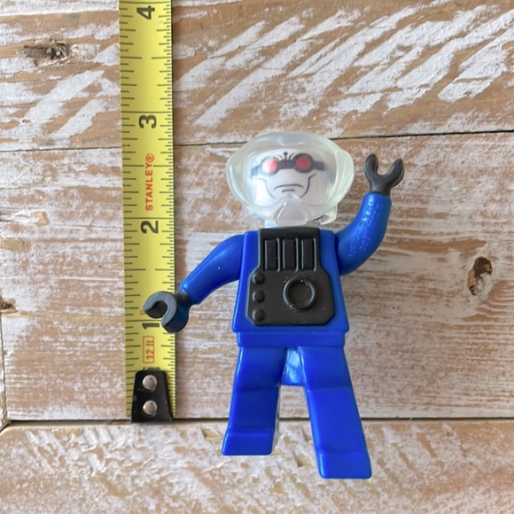 ❄️Mr. Freeze - LEGO Batman Figure❄️ - Picture 2 of 6
